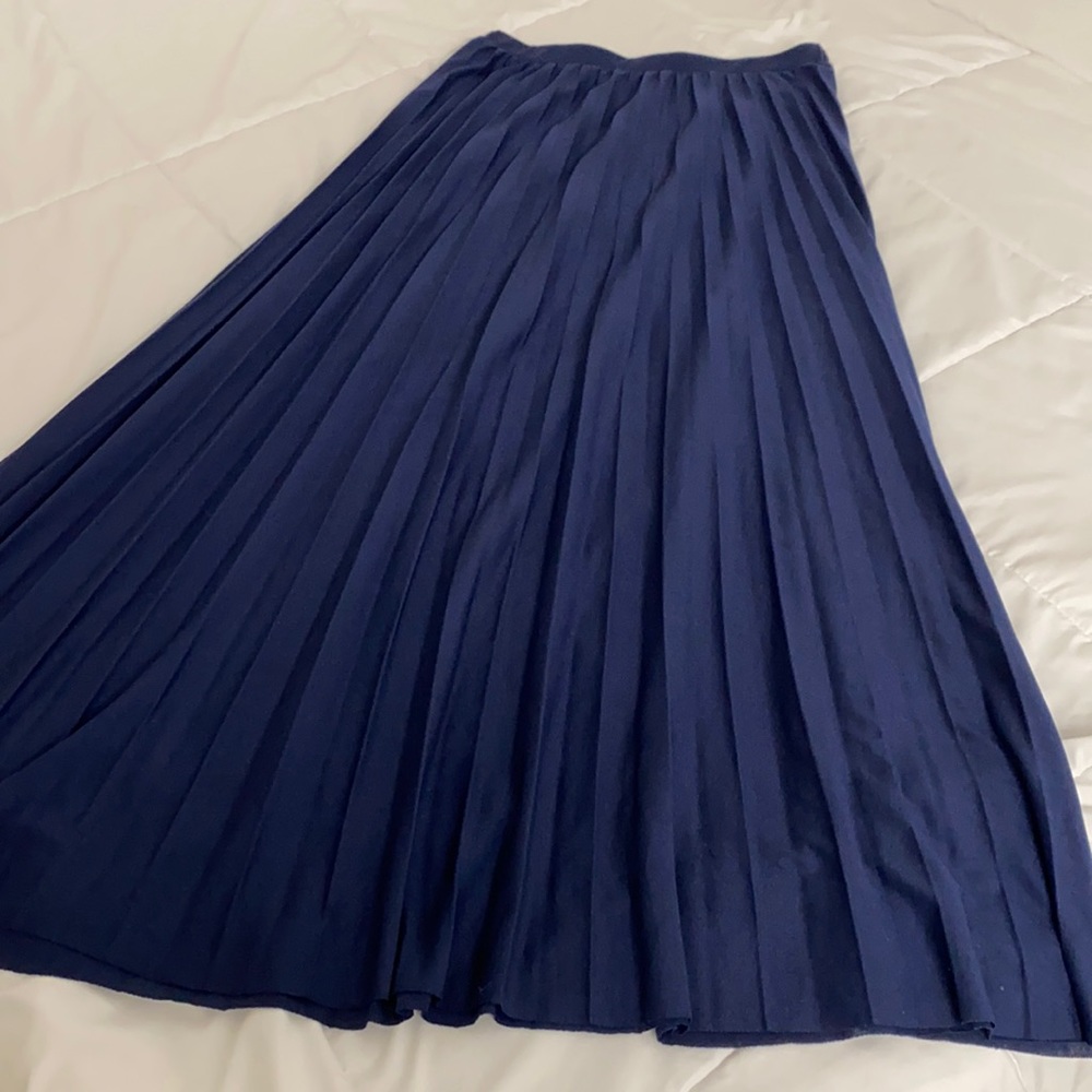 RIVA Navy Blue Pleated Jersey Skirt